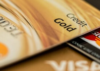 Tarjetas de crédito revolving y la deuda que generan sus intereses