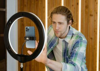 Cómo crear y vender un curso online: plataformas, precio y primeros alumnos