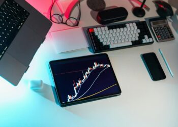 ETFs vs fondos de inversión: diferencias, ventajas y cuál elegir según tu perfil