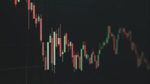 Qué es el riesgo de mercado y cómo gestionarlo sin entrar en pánico