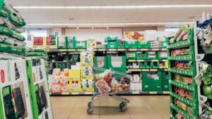 Ahorrar en la cesta de la compra: 12 trucos para 2026
