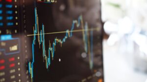 Comprar acciones por primera vez: guía completa