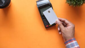 Tarjetas prepago: qué son, cómo funcionan y cuándo usarlas